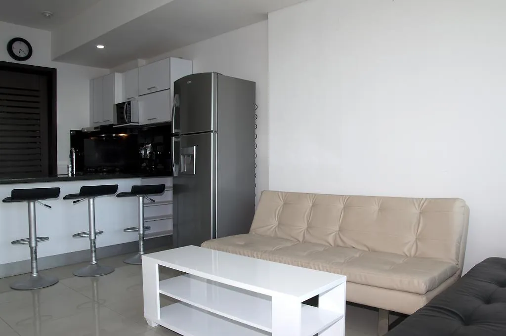 Ocean Front Palmetto Eliptic Apartment Cartagena 0*,