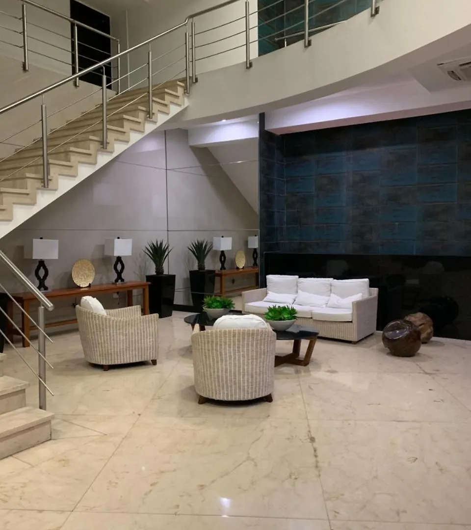 Ocean Front Palmetto Eliptic Apartment Cartagena